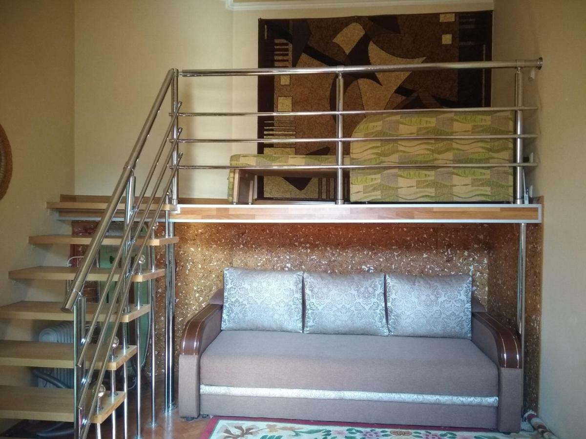 Pleasurable Apartment Near The Khotkevych Palace Lviv Ngoại thất bức ảnh